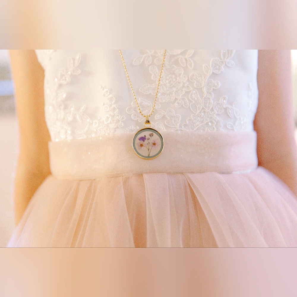 Two floral flower girls necklace